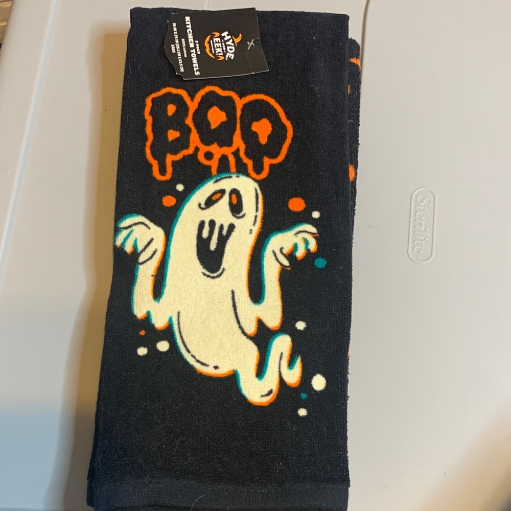 2 piece Black Halloween Ghost Towel/orange & black